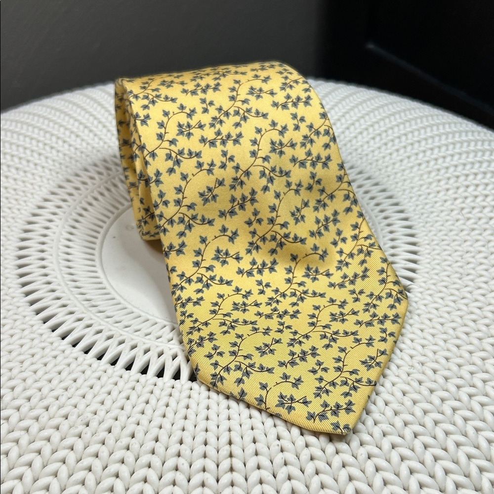 Hermes 7917 MA Silk Tie